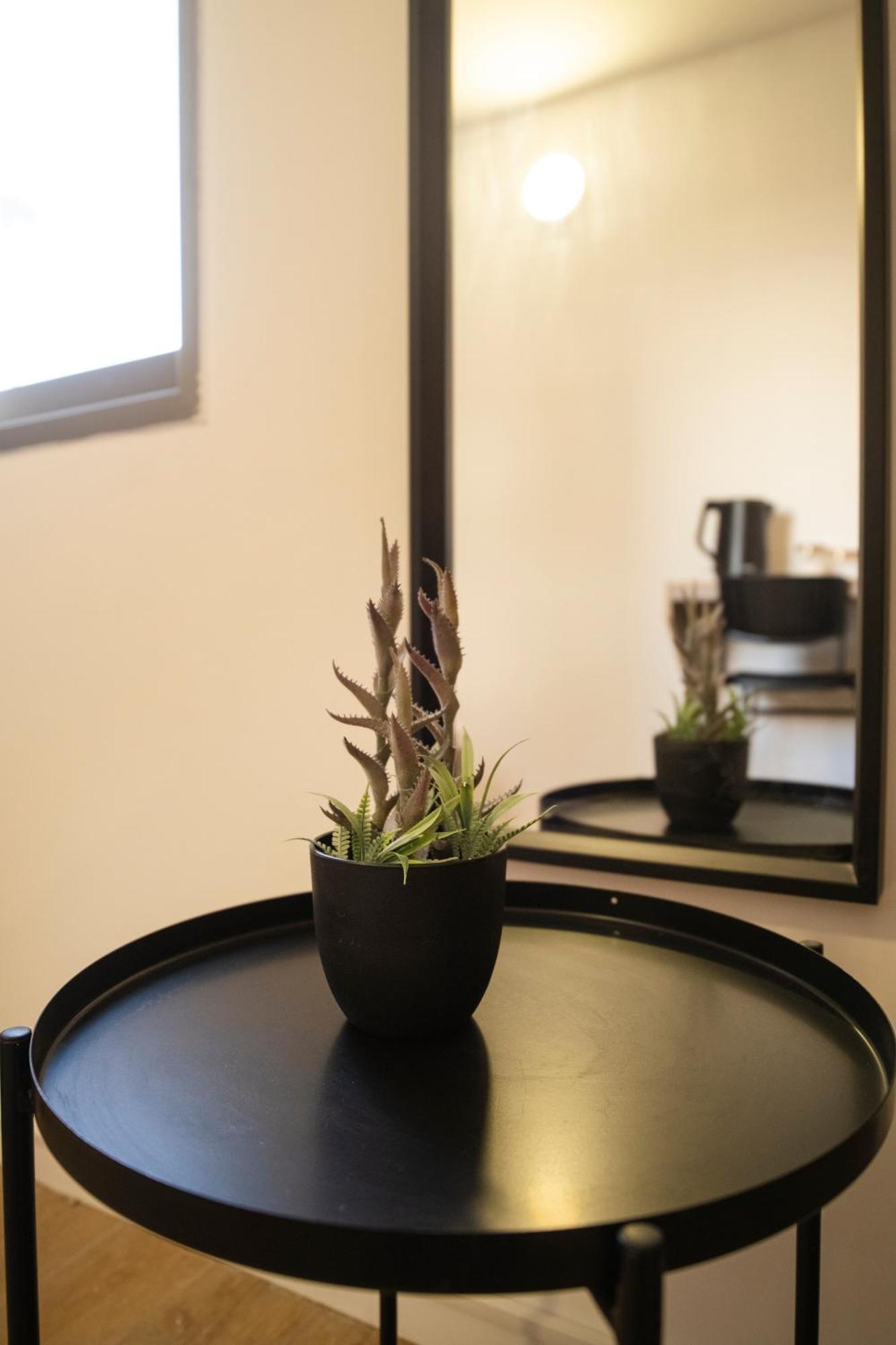 Studio 270 Apartment *